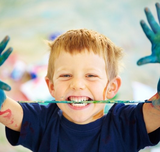 Messy Art Projects: Encouraging Creativity Through Chaos - Artworks Clothing